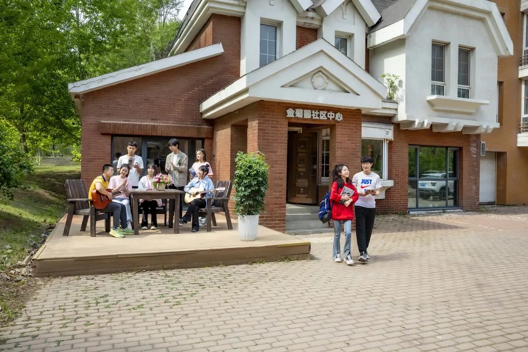 各具特色、独家体验！学长学姐带你逛遍六大社区