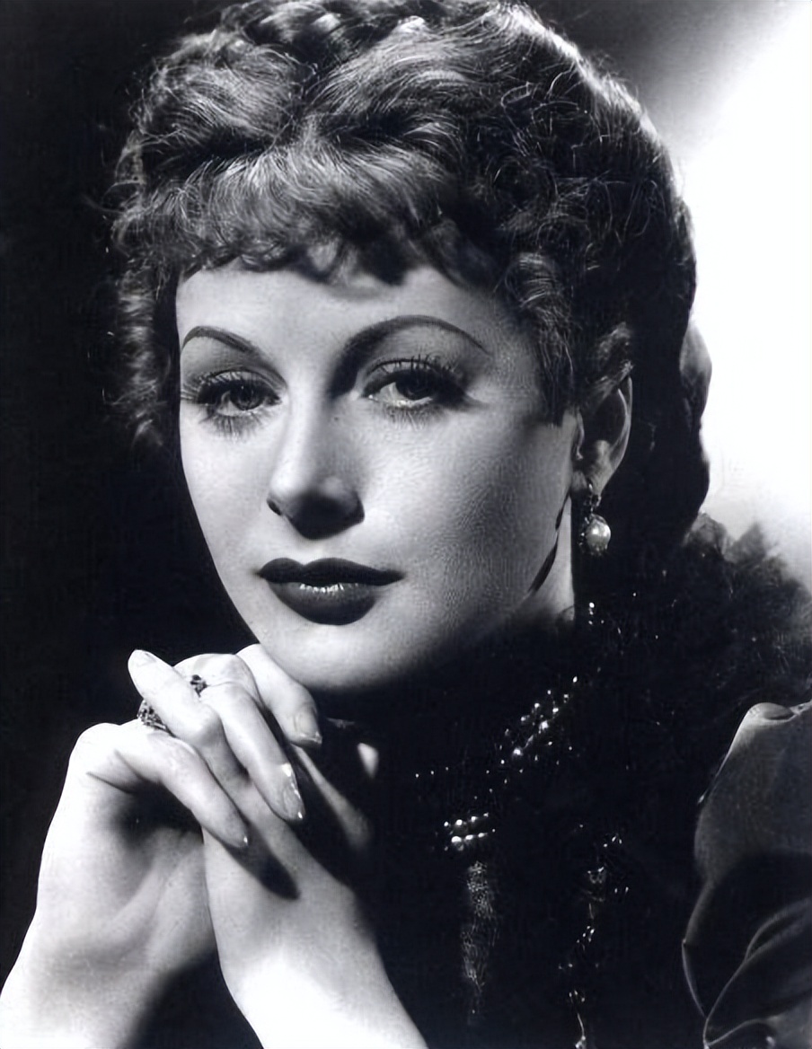 好莱坞奇女海蒂：首创赤裸出镜，晚年迷上偷窃，却被捧为WIFI之母