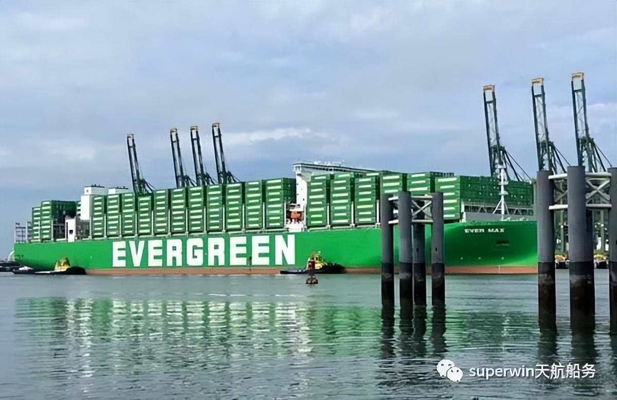 巴拿马运河能通过多大的集装箱船,全球最大集装箱船一次载货24万吨