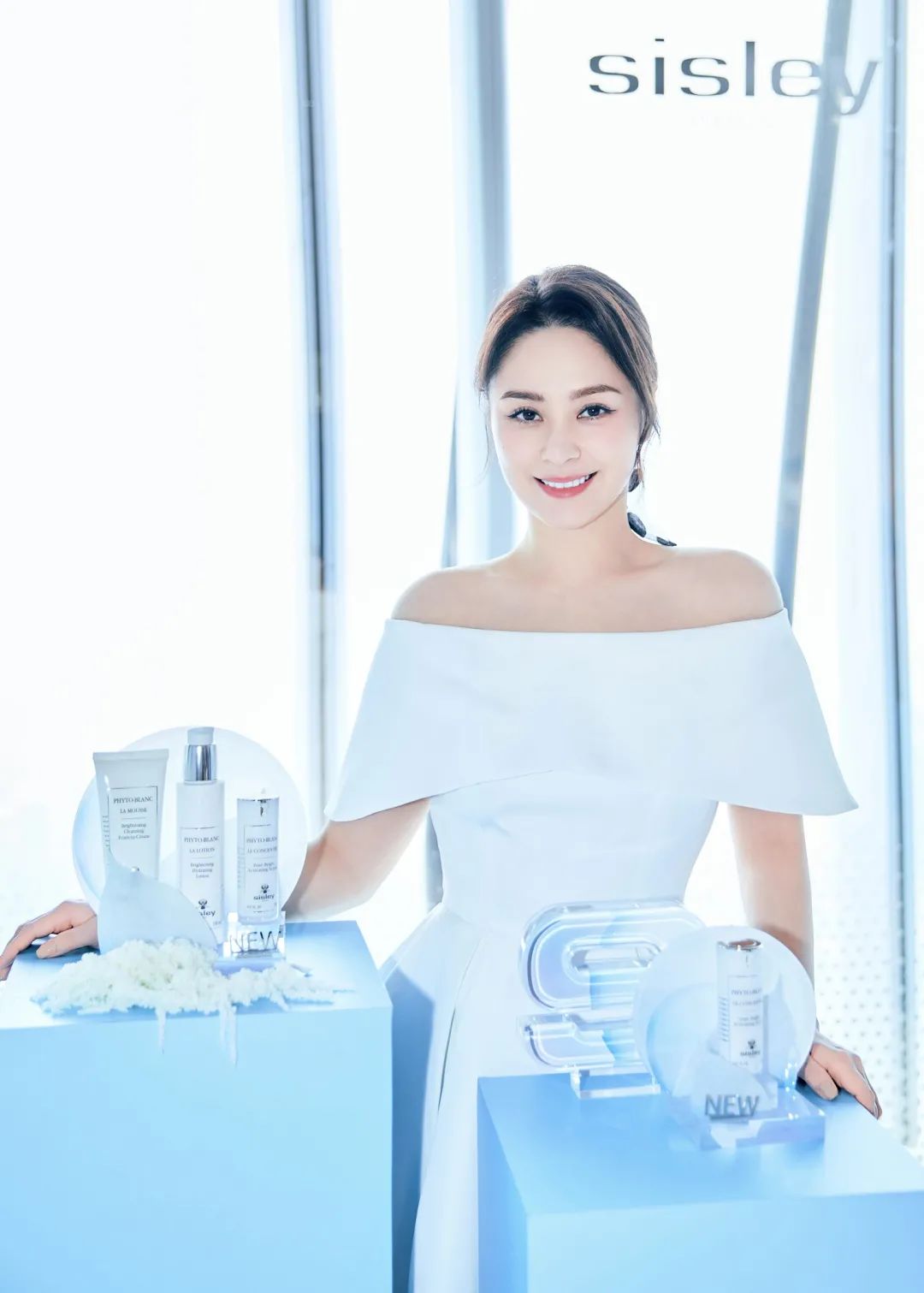 肖战黄明昊,肖战黄明昊神仙颜值