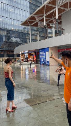 全网第一女海王，为什么大家都爱看她撩帅哥？|新榜专访