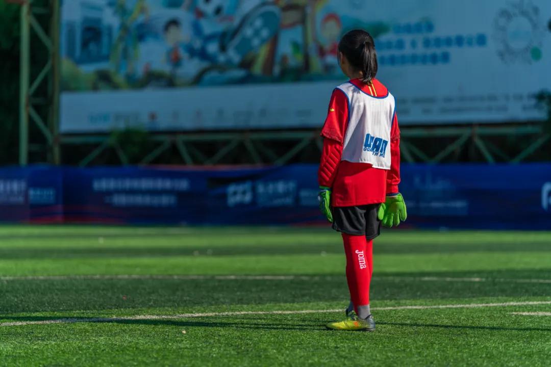 少年中国｜合肥习友小学：校园足球能给孩子，最好的社会化教育