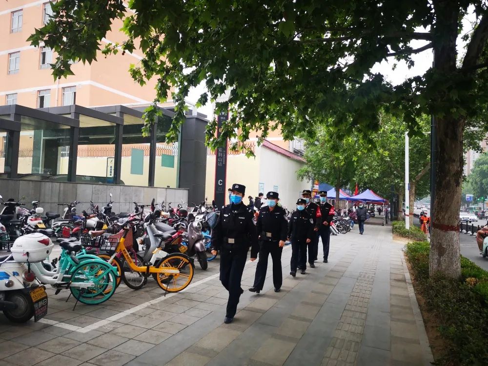 我在岗位上|郑州公安:五一,有我们在,请您放心!