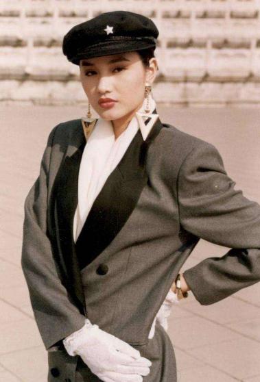 靠老婆成名的男明星,靠妻子上位的男明星