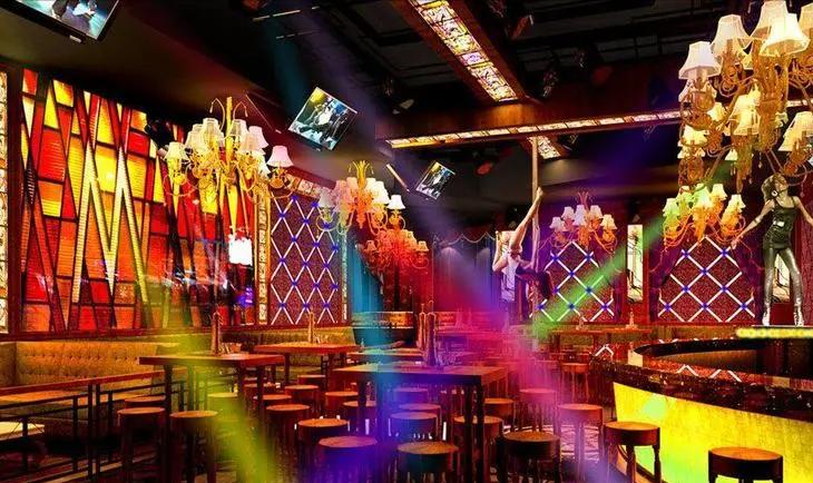 一女子诈骗30万视频,一女子被诈骗1000万