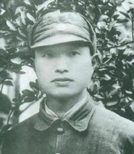 1984年张爱萍访美，回国后主动向*小平邓**辞职：我这国防部长该撤