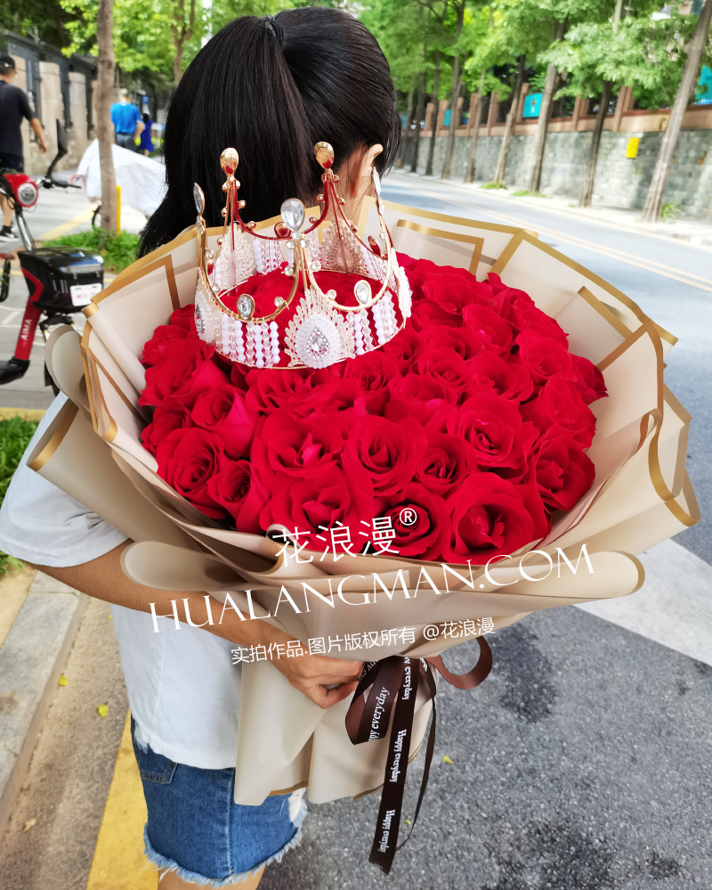 生日送鲜花送什么好运,朋友过生日送鲜花送什么花寓意好