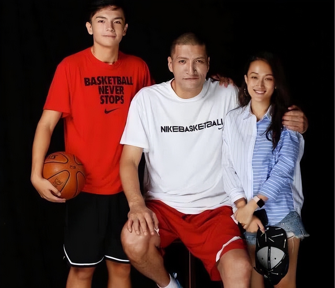 姚明cba各项数据纪录,cba总决赛姚明51分21篮板