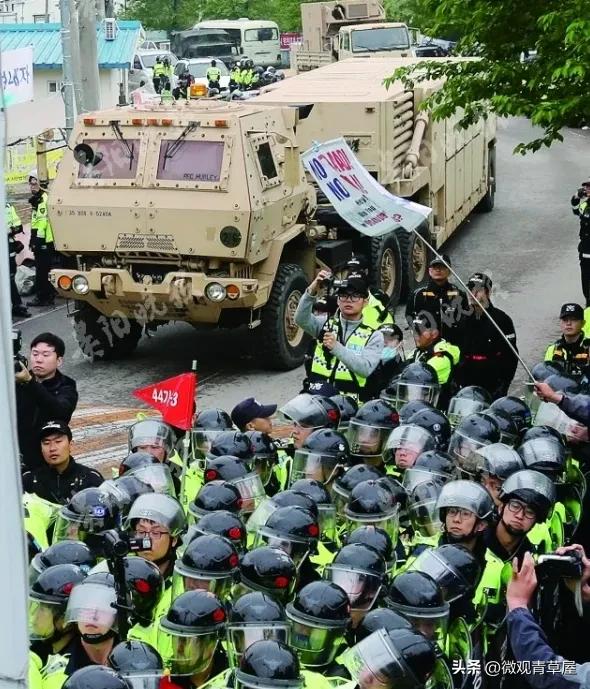 韩国民众向土耳其捐赠大量衣服,韩国对土耳其捐赠旧衣服
