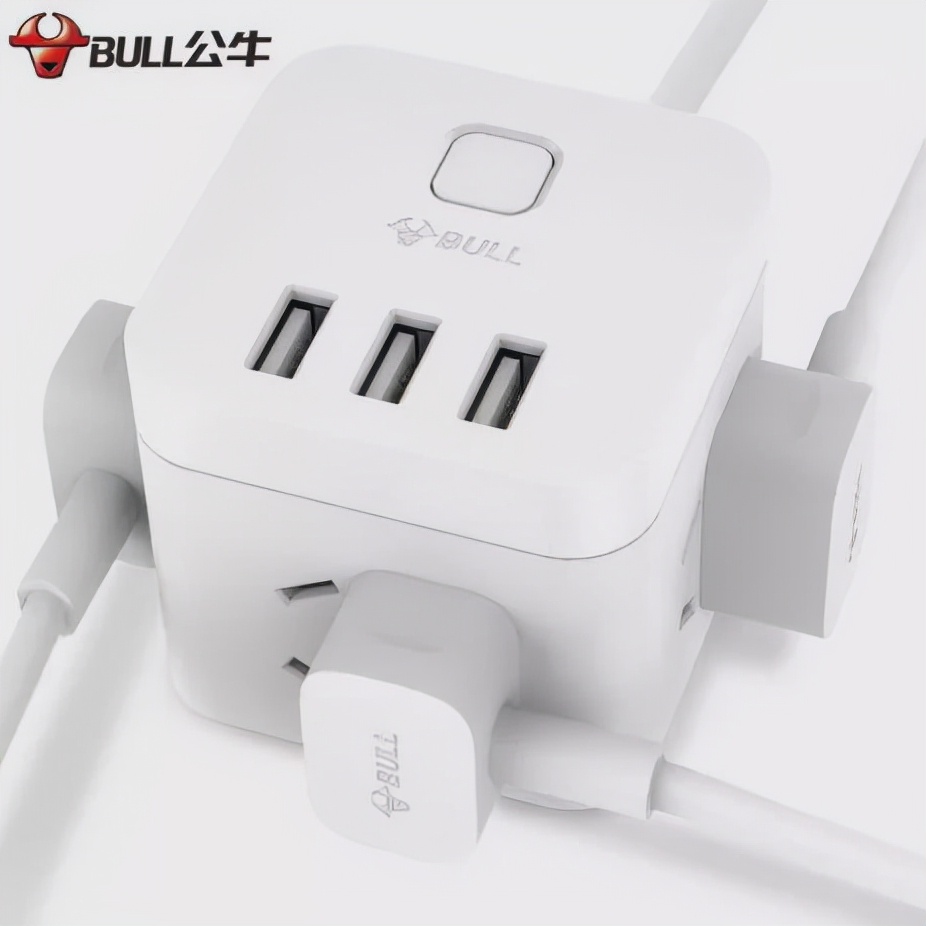 阮立平小米老总,公牛老总阮立平和雷军交谈