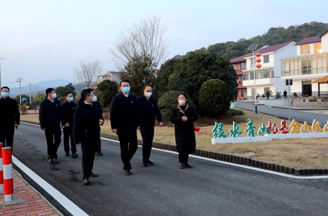 副市长看望慰问基层群众,市长走访慰问