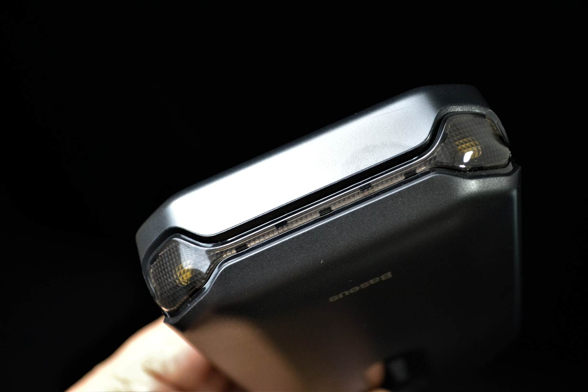 汽车应急启动电源要注意什么,汽车应急启动电源怎么操作安全