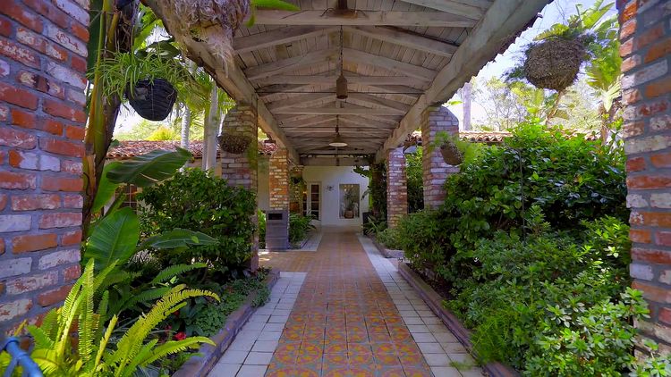 回味旧金山探访成功者的庄园,一种窗口令艾尔卡彭等囚犯备受折磨