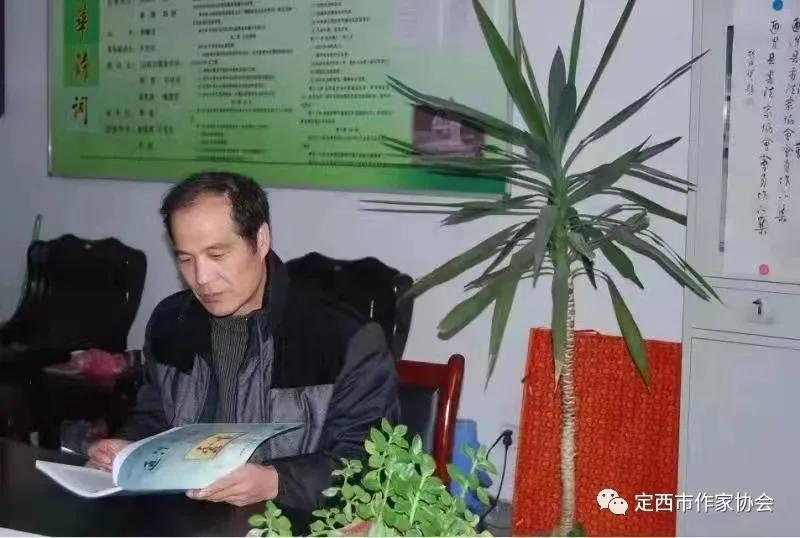 张晓宏‖张晓宏歌词选辑（13首）——转发自（定西市作家协会）