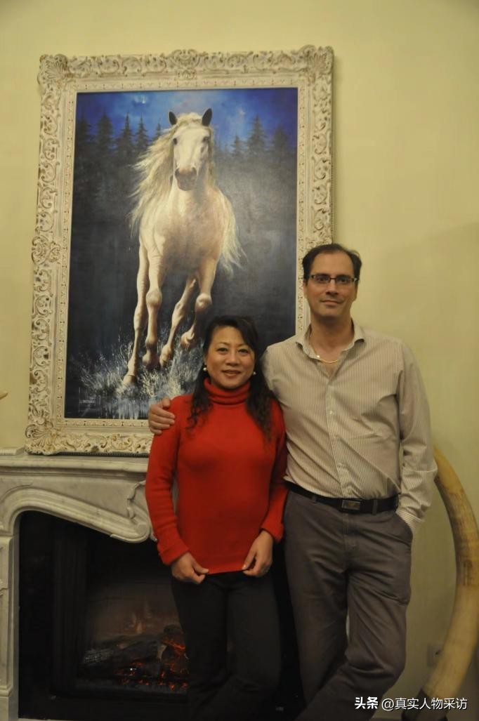 我身高1米57，50岁婚恋网相亲，被小5岁1米9西班牙大帅哥倒追