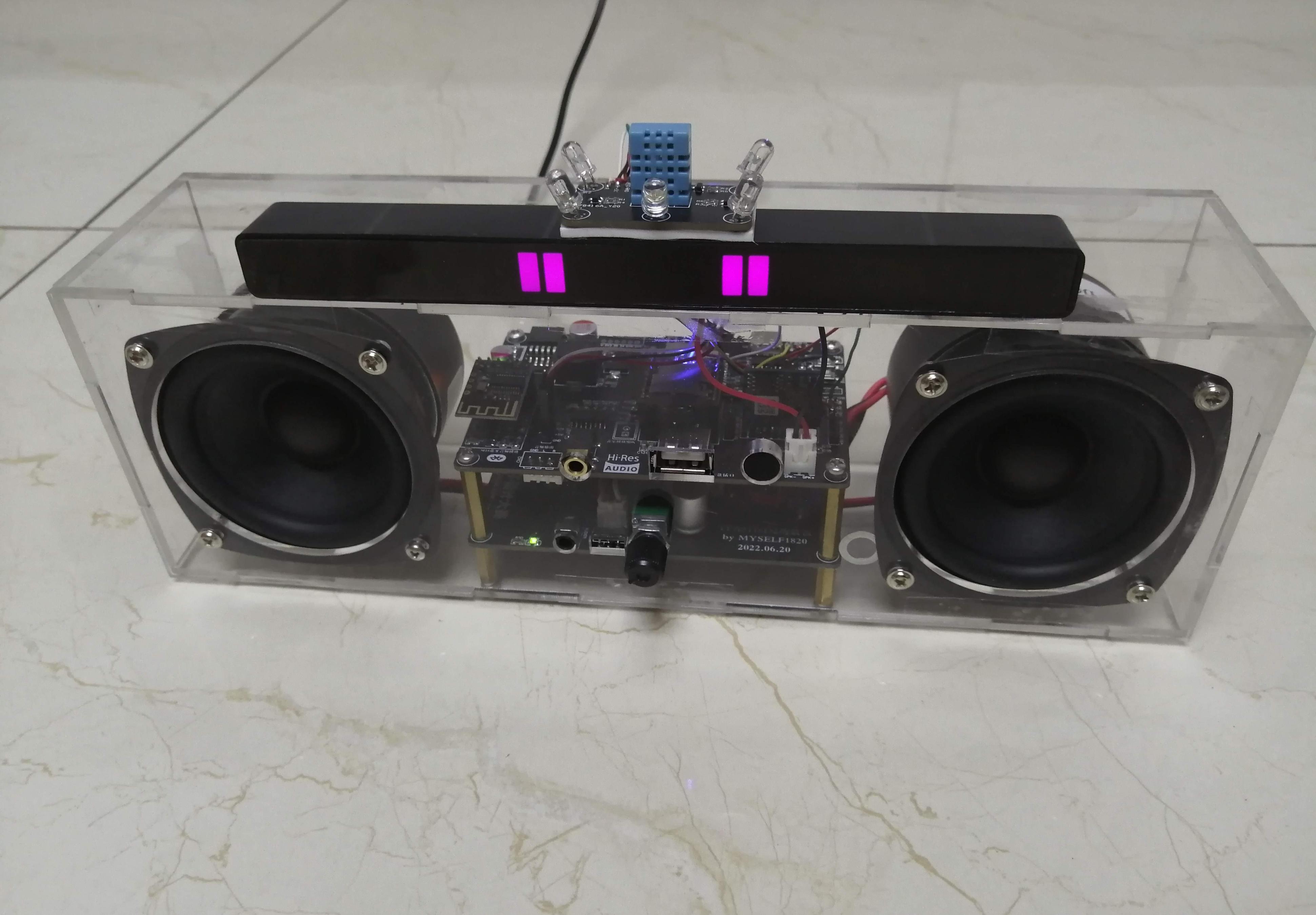 这三名学生，荣获第七届立创电子设计开源大赛自由赛道特等奖