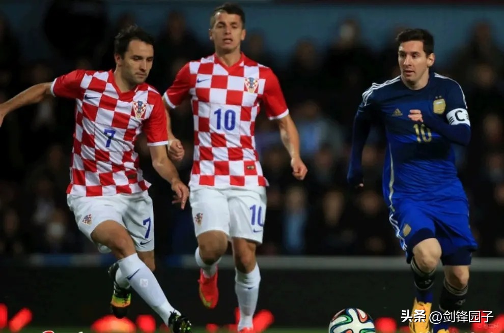 潘帕斯雄鹰复仇,潘帕斯雄鹰掀翻梦之队