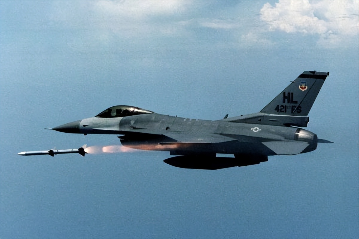 拜登突访乌克兰基辅泽连斯基,乌克兰泽连斯基与拜登吵架