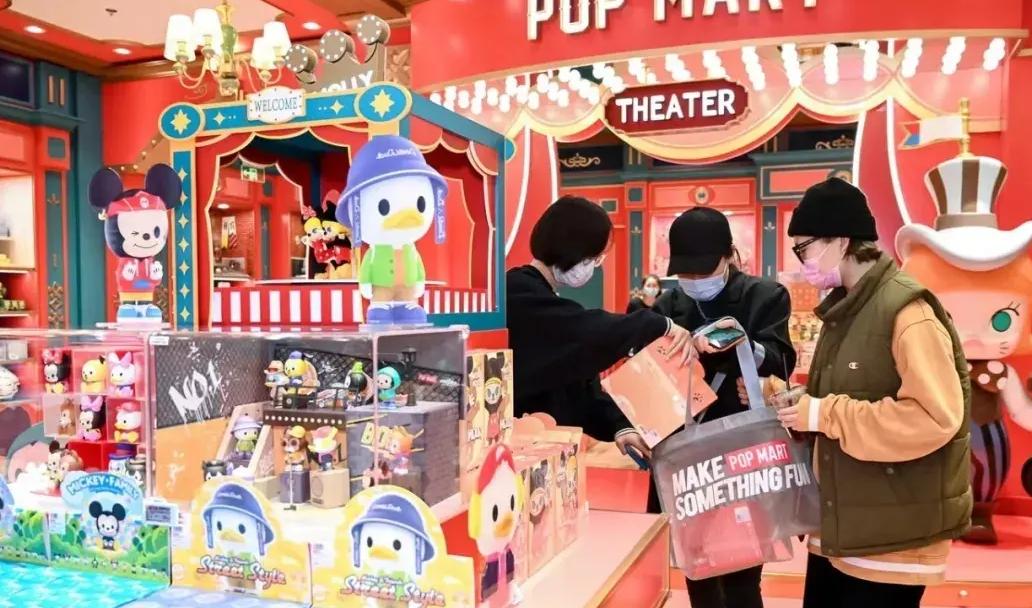 山东做玩偶成首富,小伙仅靠万元成世界首富