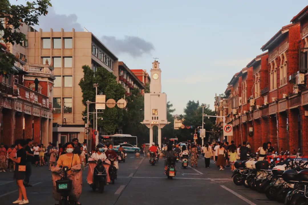 打包票，这座城市你去了一次就会爱上...