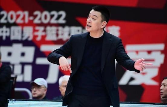 四年来辽宁男篮夺冠历程,辽宁队夺冠四年一轮回