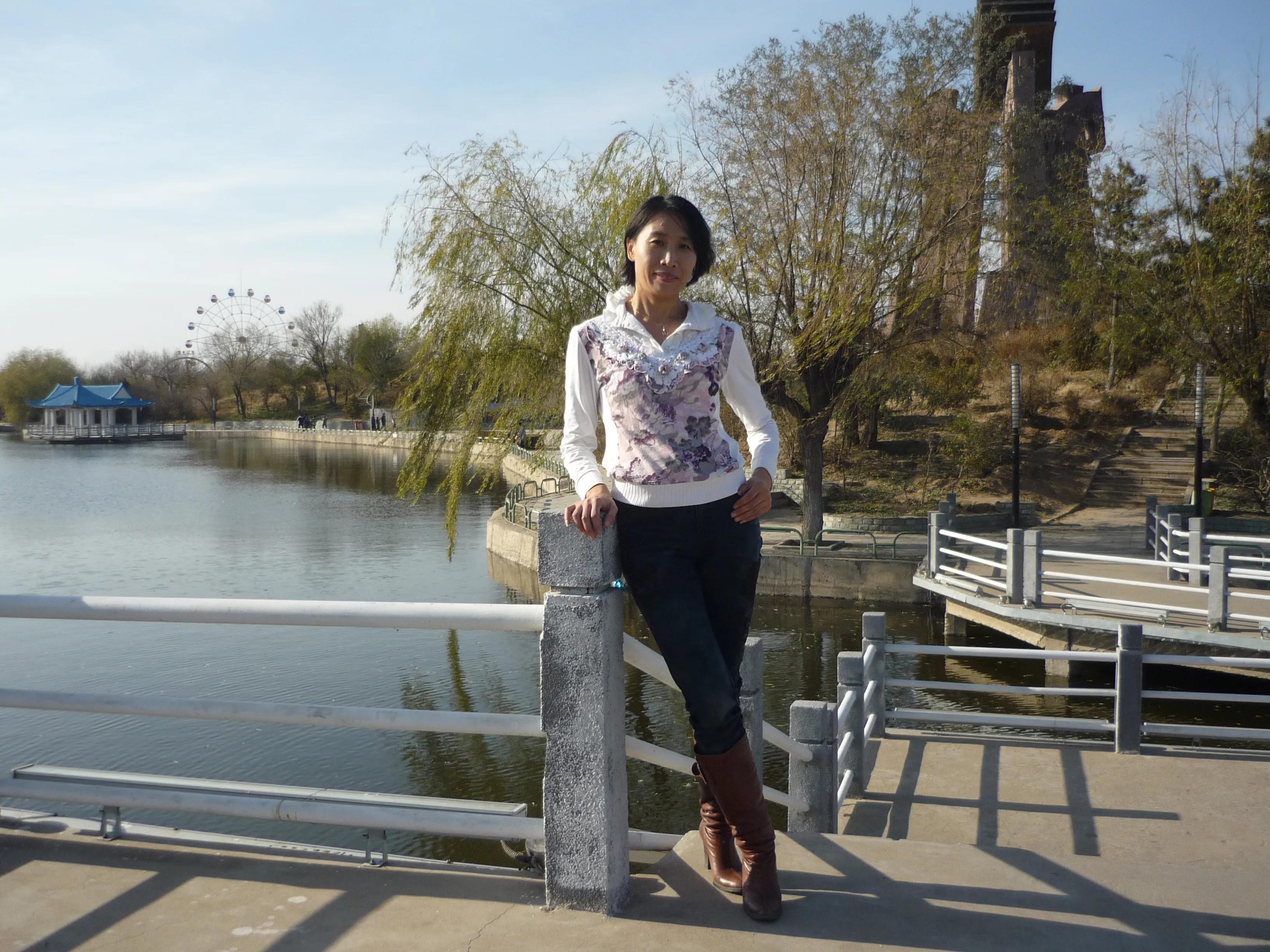 悠悠岁月完整版,悠悠岁月你说当年好困惑出自哪