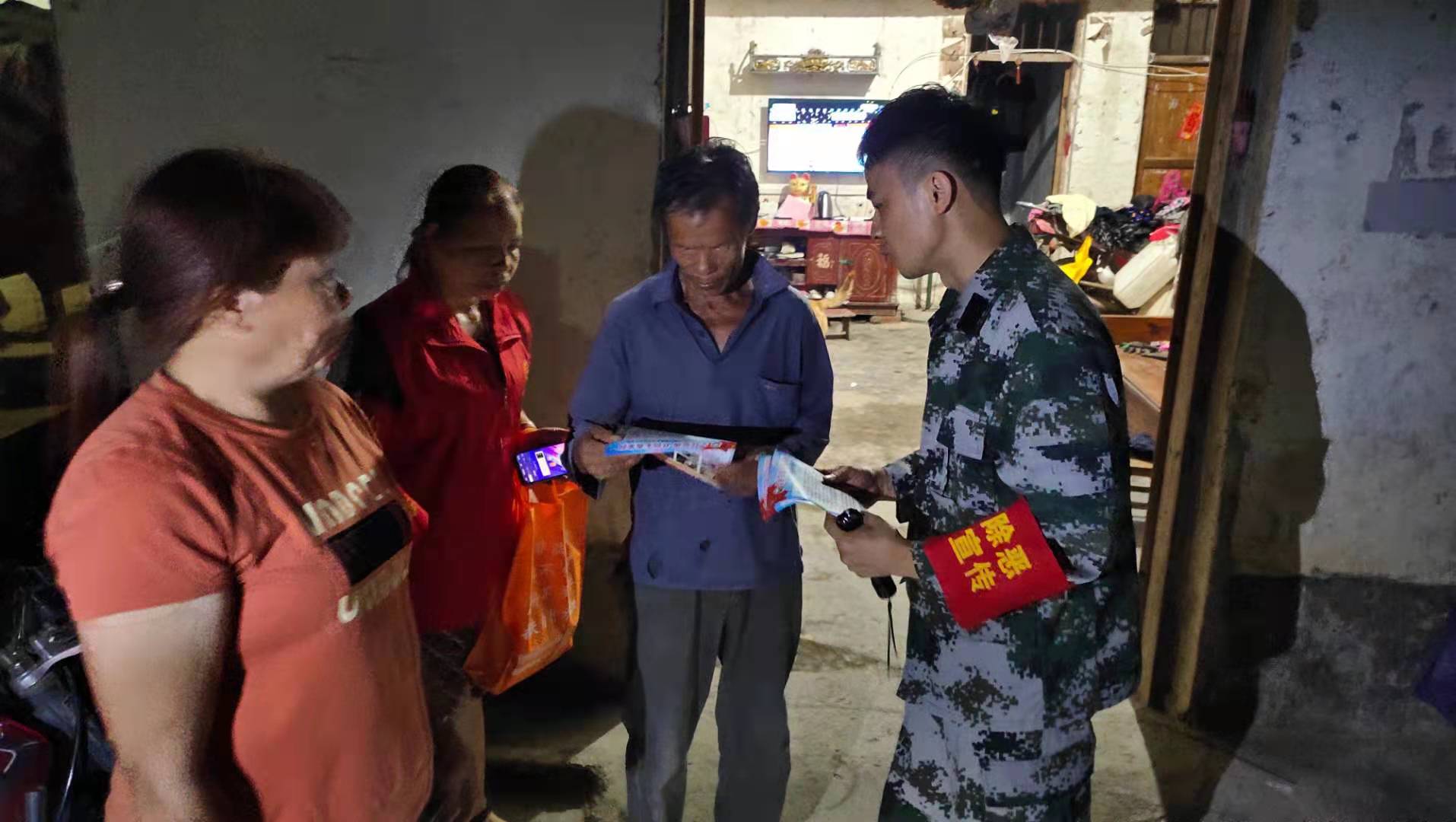 退伍不褪色奋斗在基层,退伍不褪色退役军人返乡