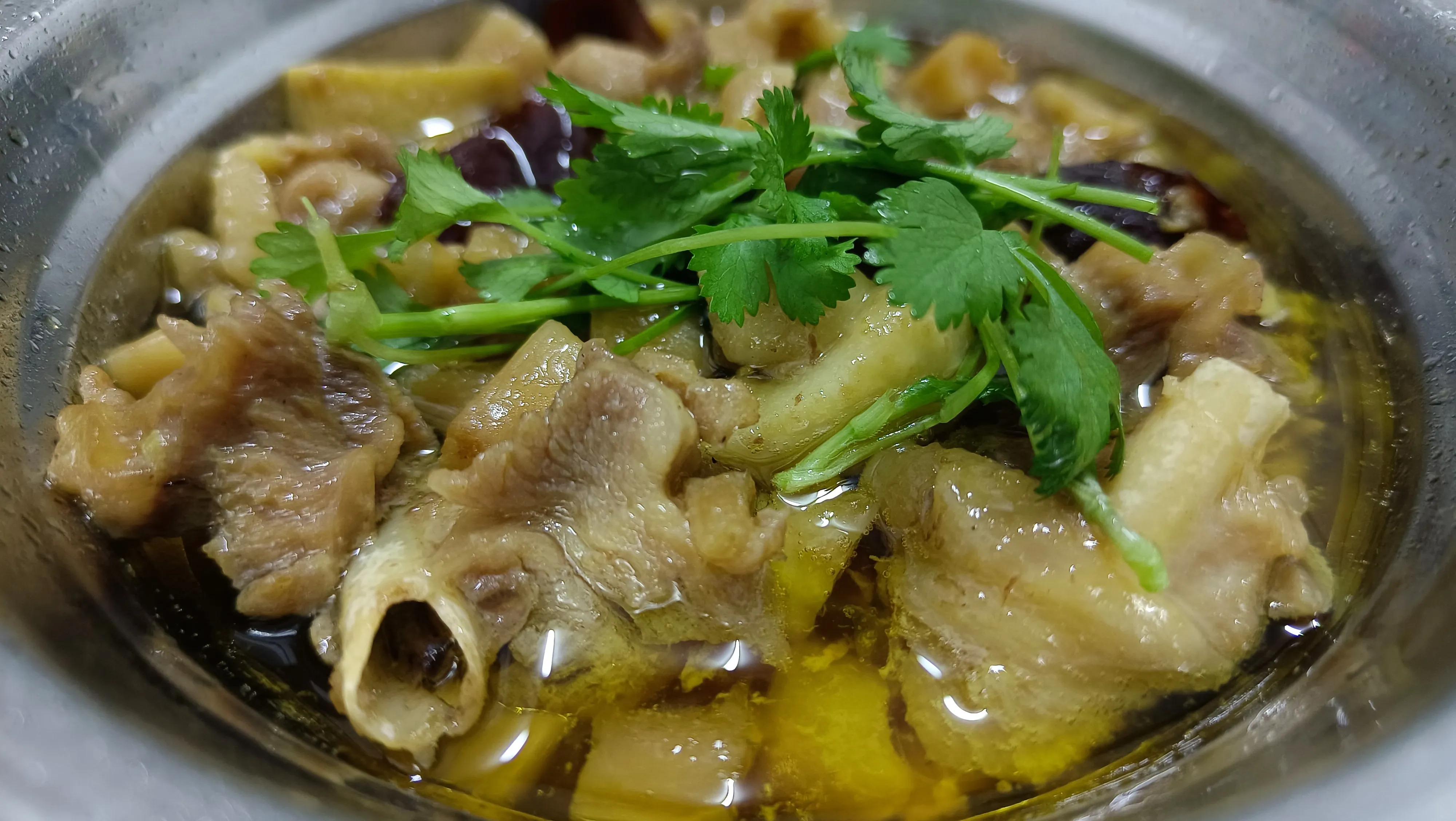 蒜蓉蒸鸡肉,虫草蒸鸡肉