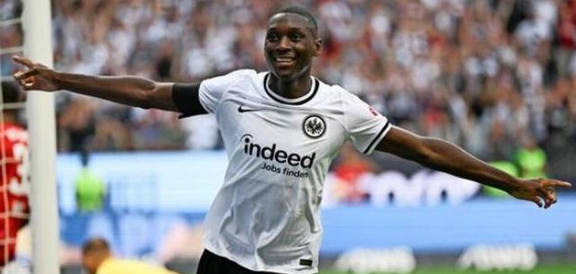 足坛巨星姆巴佩排名,法甲最新球员身价榜姆巴佩居首