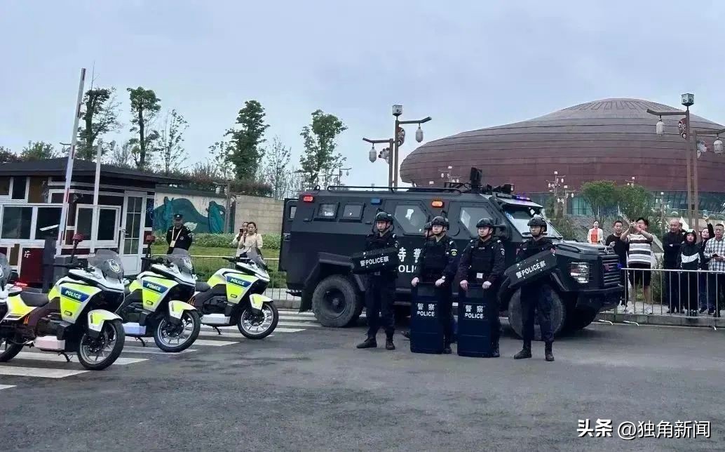 万人激情赛跑马拉松,四川万人马拉松