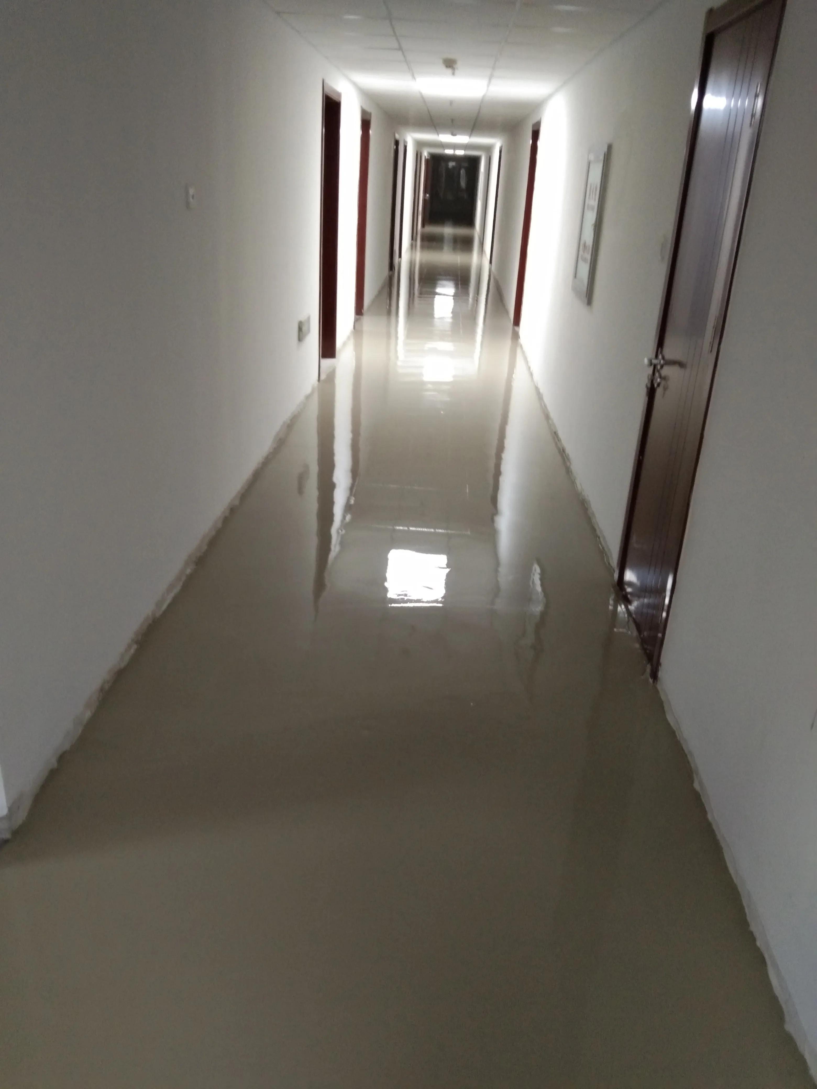 自流平水泥施工注意事项,冬季施工石膏基自流平