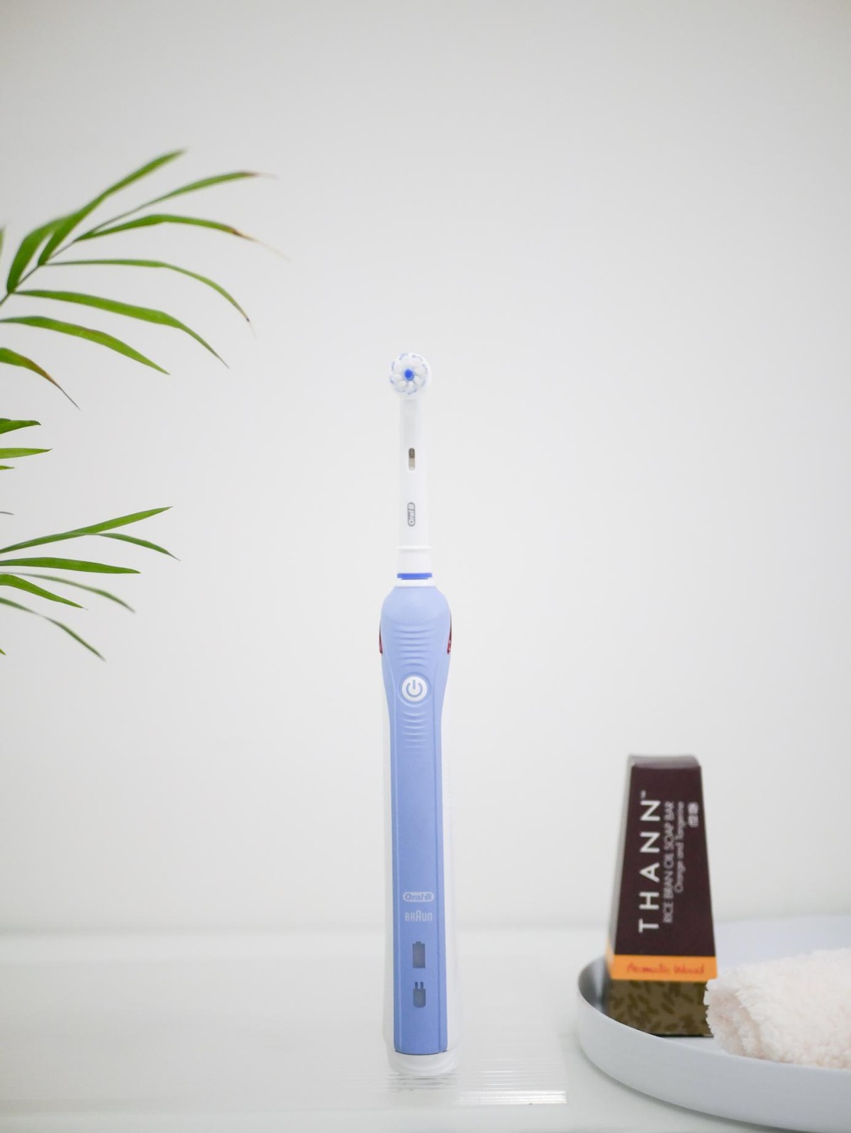 usmile电动牙刷和飞利浦电动牙刷,华为电动牙刷和飞利浦电动牙刷