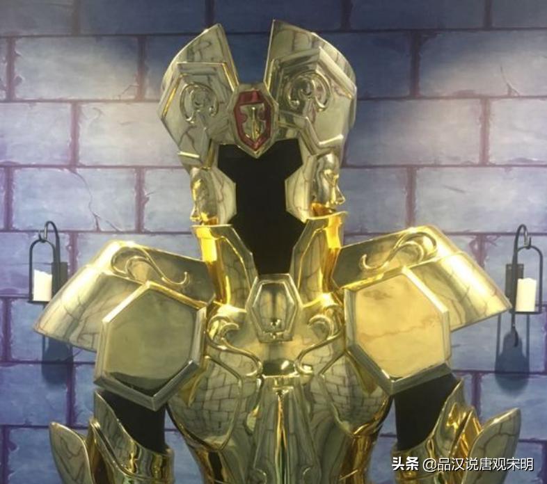 圣斗士的五个秘密：为什么圣斗士不爱戴头盔？星矢其实很高？