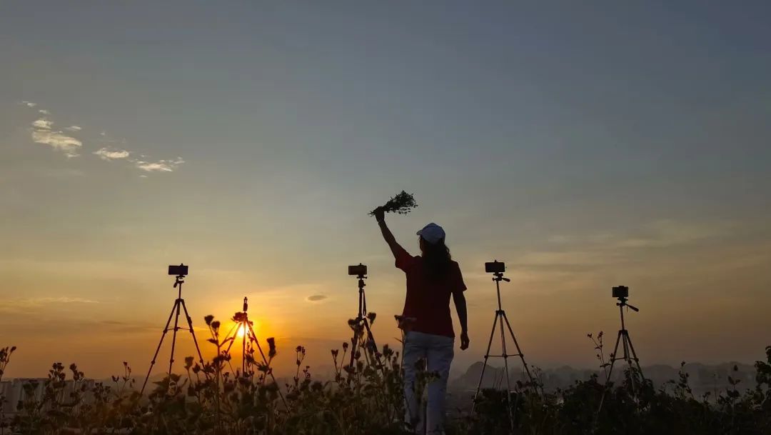 我赚不到钱咋办,我挣不到钱还能怎么办