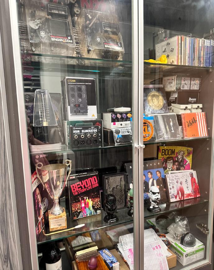 黄家驹前女友简介,黄家驹的历任女友