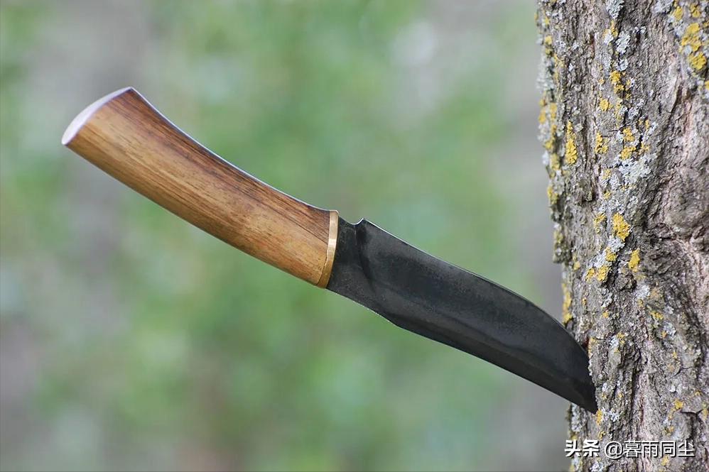 徒步登山穿越探险,登山工具大全及使用方法