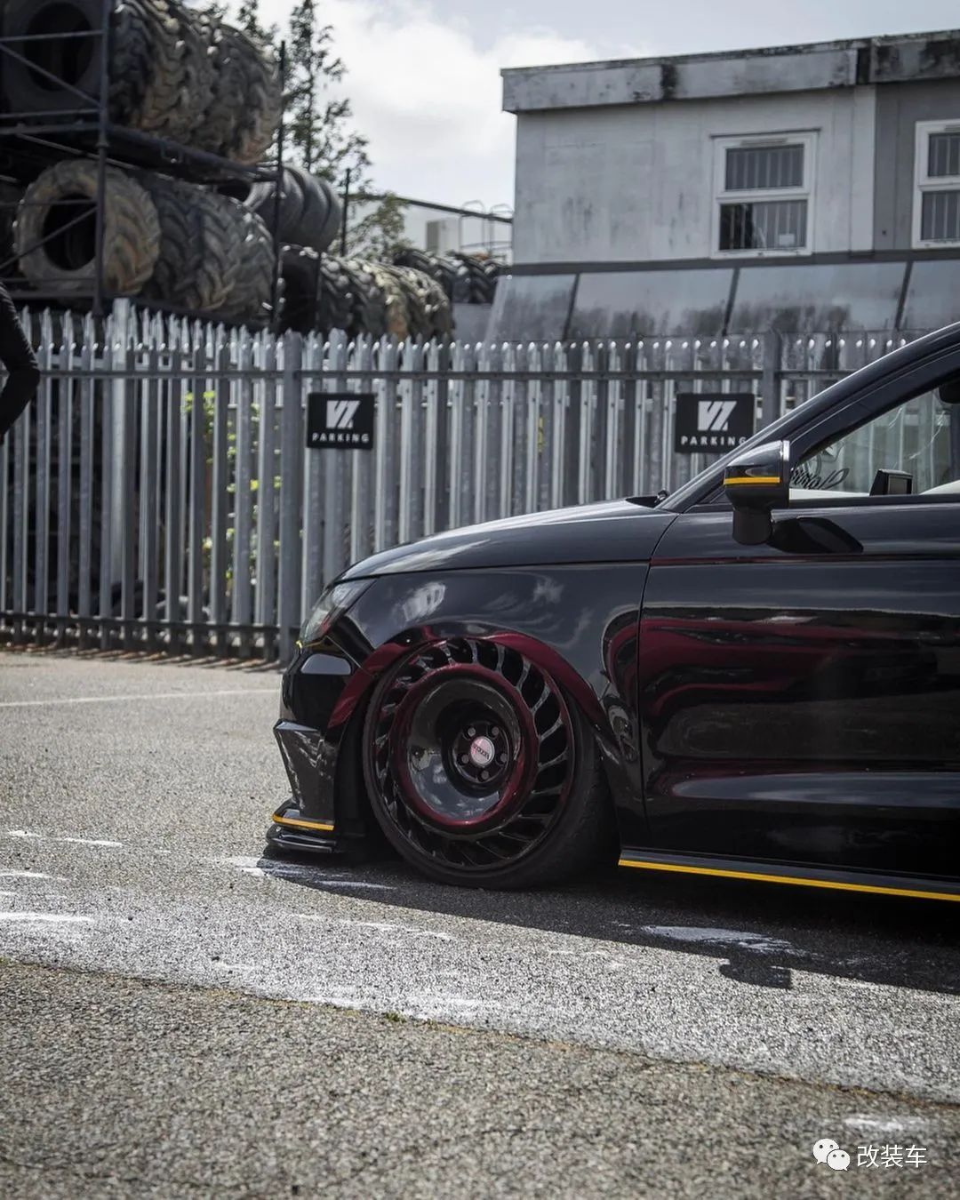 奔驰c级小姐姐改装,奔驰威霆改装小姐姐