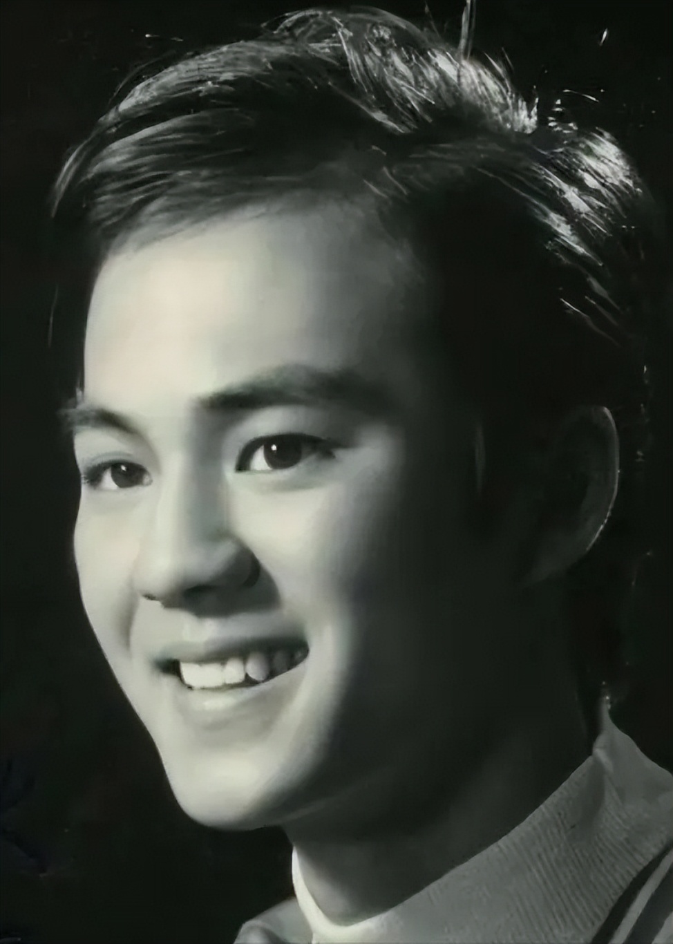 谢霆锋陈冠希骨相,陈冠希谢霆锋40岁对比