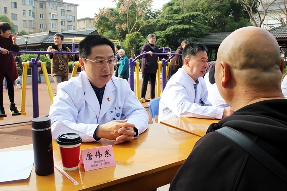 身上两处发痒别大意或是血糖,身体出现3处瘙痒血糖可能高了