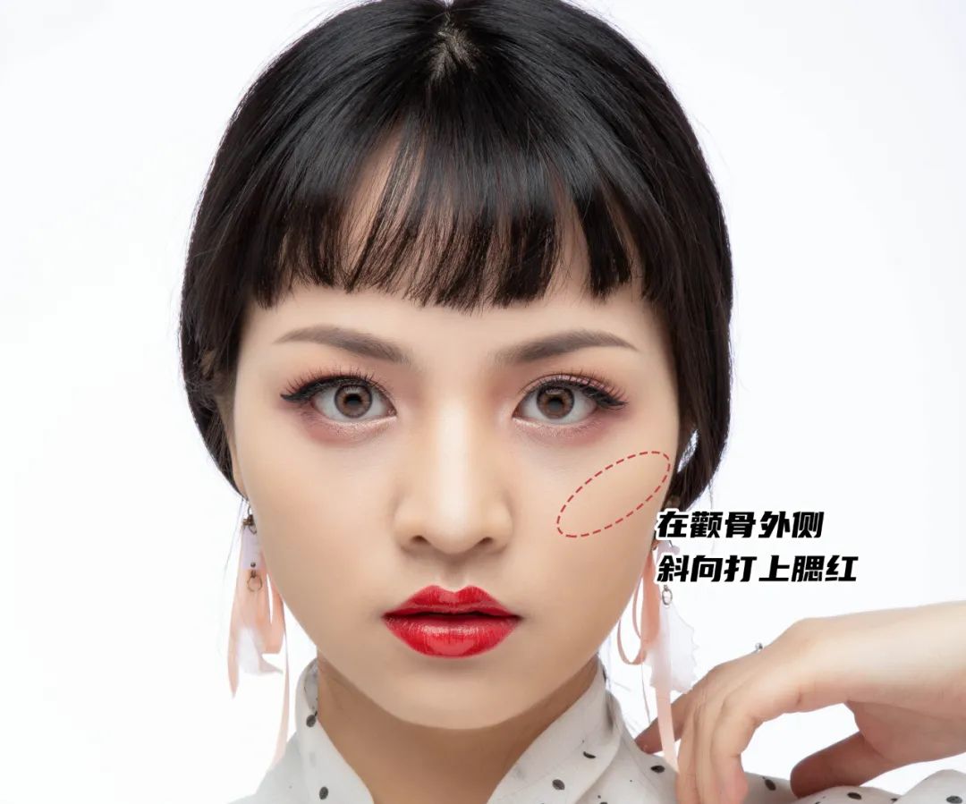 日常化妆技巧教程全脸,不同脸型的化妆技巧全在这