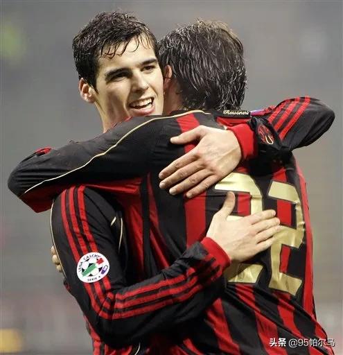 20岁加盟AC米兰成过客，24岁参加世界杯拿红牌，齐达内看错接班人