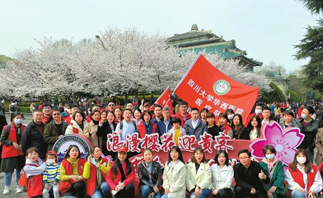 阳光总在风雨后的意思,阳光总在风雨后原唱版