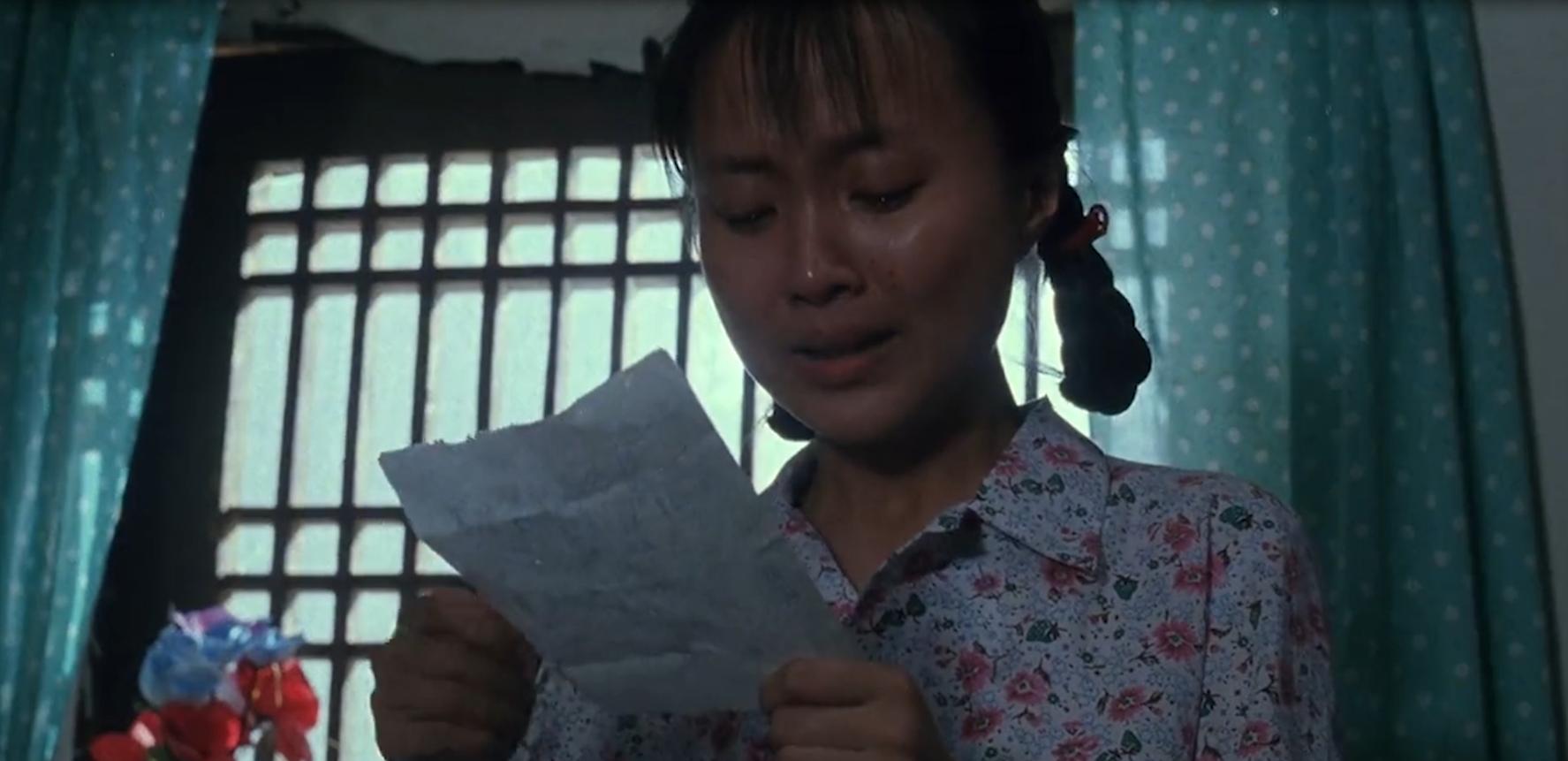 人性与欲望交织的*理片伦**，男人娶了村长的女儿，婚后让她独守空房