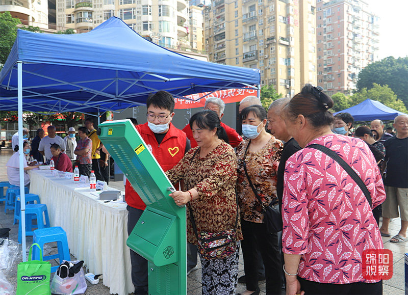 绵阳四〇四医院专家开展房颤义诊活动