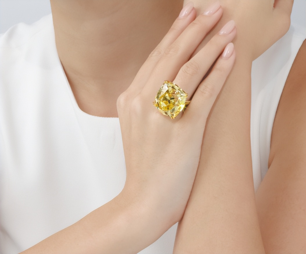 为什么名媛贵妇都爱钻石？2023年流行这5种…