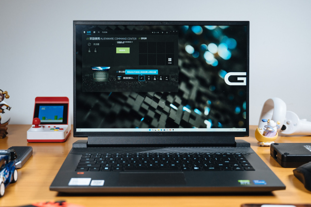 戴尔游匣g16对比外星人m16,戴尔游匣g15i53060外星人