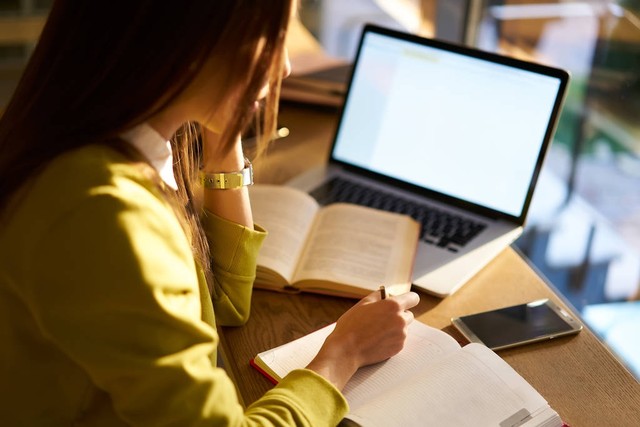 发微头条和文章从哪里发有收益,微头条写文章怎么计算收益的