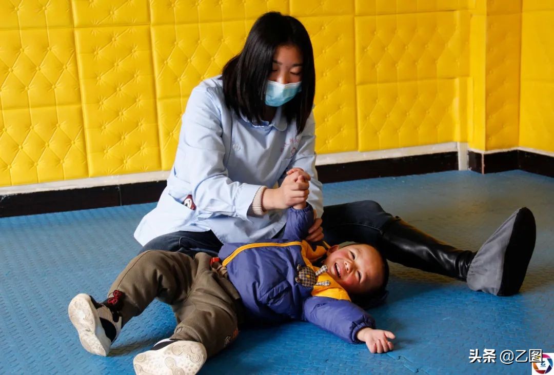 3岁孩子基因突变有什么症状,男童基因变异3年后