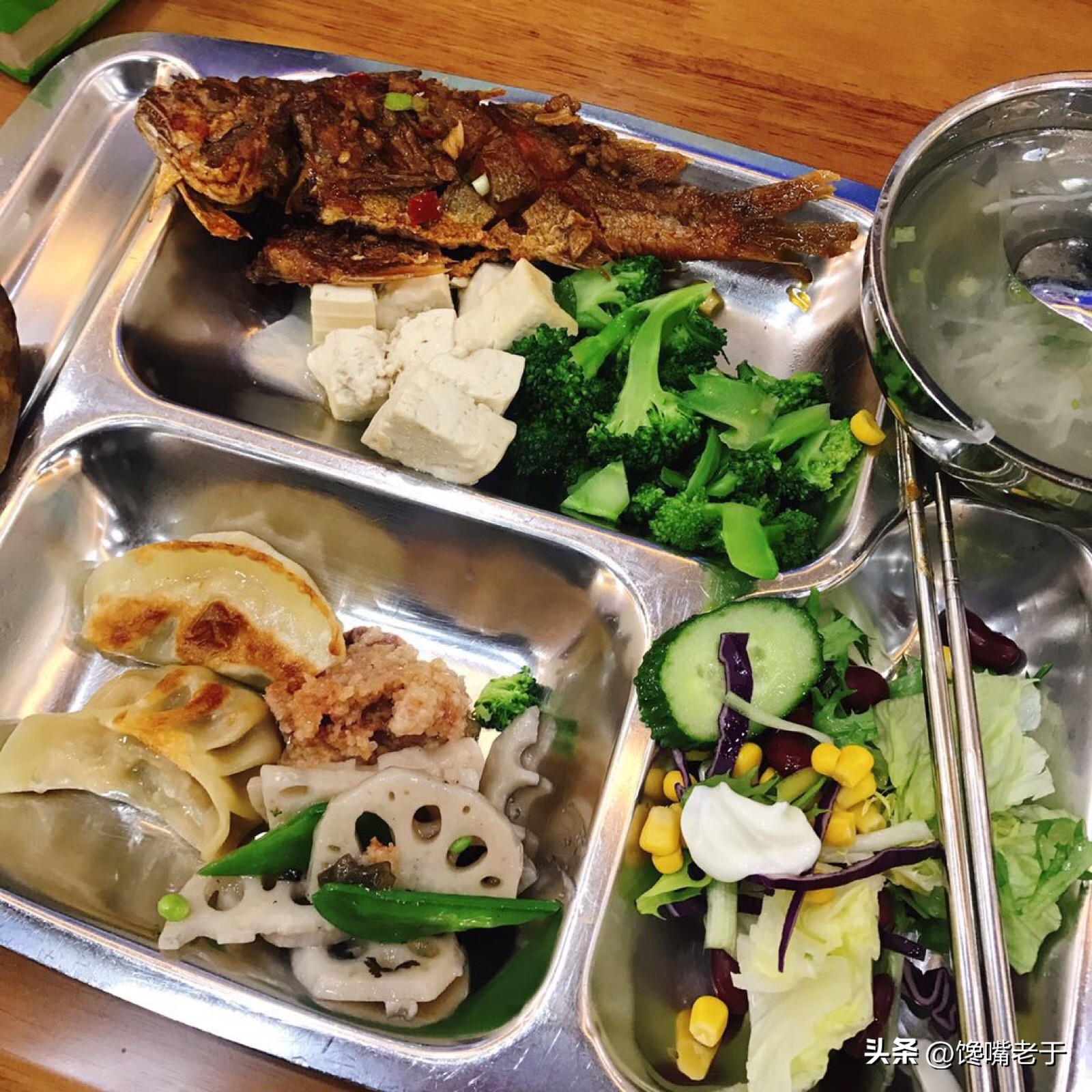 江苏一女子月薪3000晒出食堂伙食,女子月薪2600不辞职