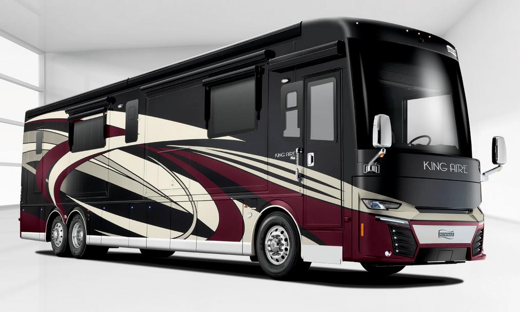 双层超豪华顶级房车旅行生活,最豪华房车和最简陋房车